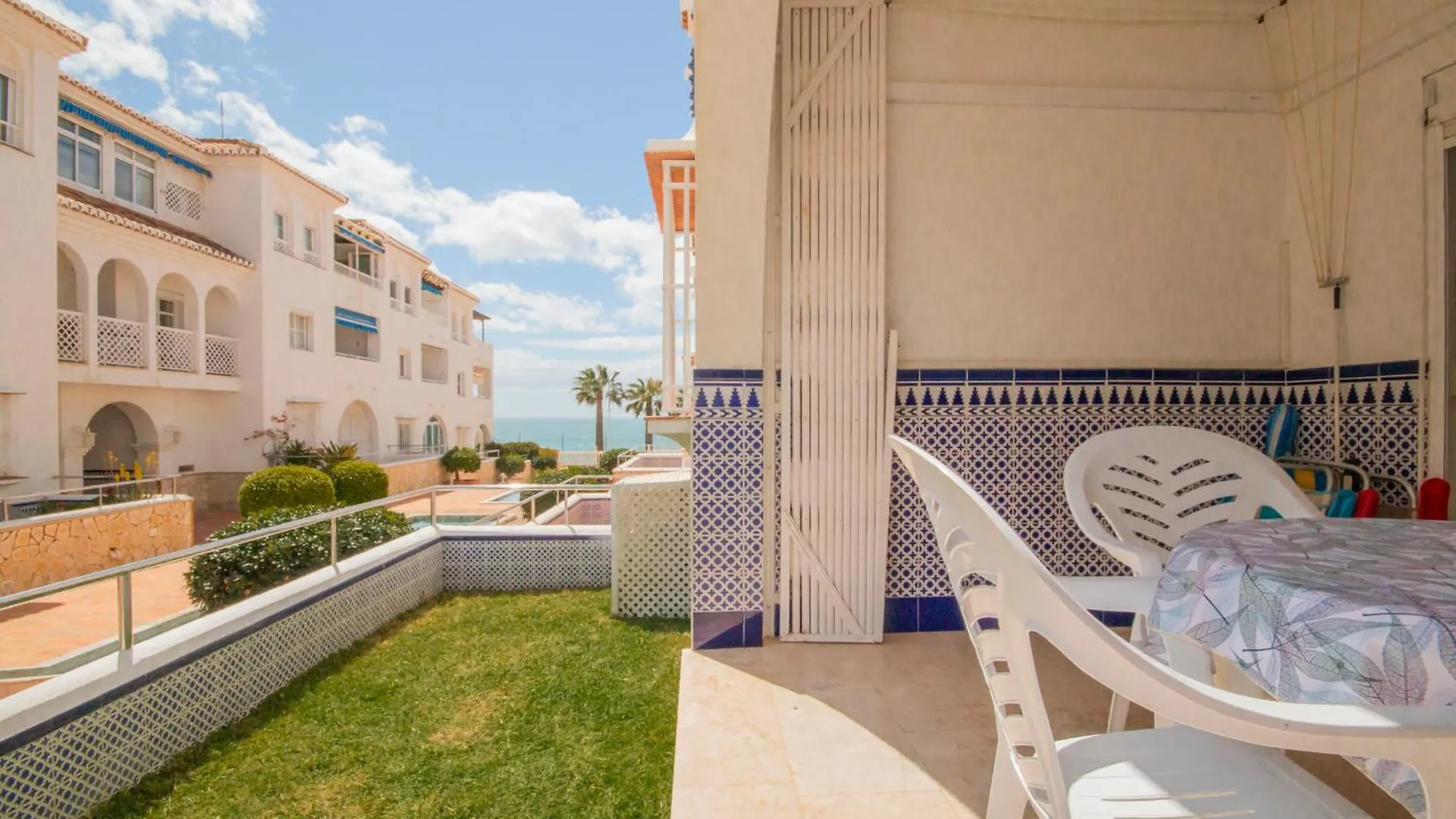 Apartamento Fuentes De Nerja