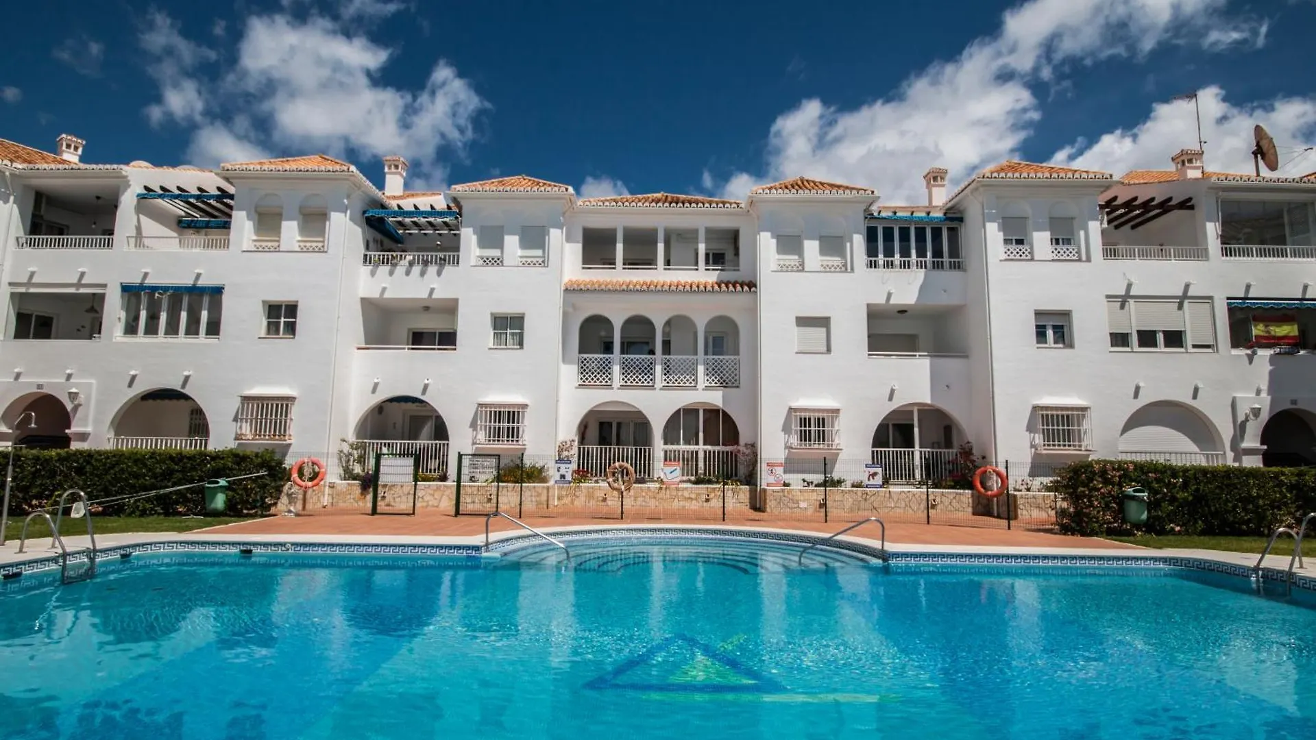 Apartamento Fuentes De Nerja